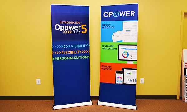 045-retractable-banner-stand-picture-bannerworx